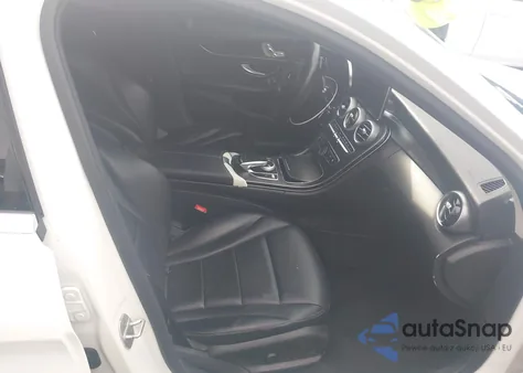 2016 Mercedes-Benz C 300 from USA, damaged, VIN 55SWF4JB6GU156330